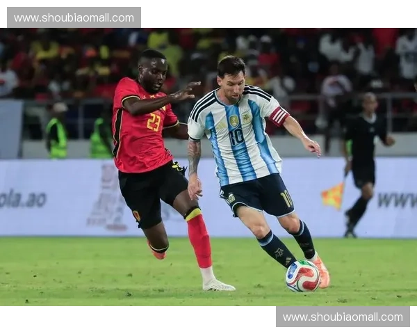 梅西首场直播引爆全球球迷热潮展现足坛传奇全新魅力瞬间